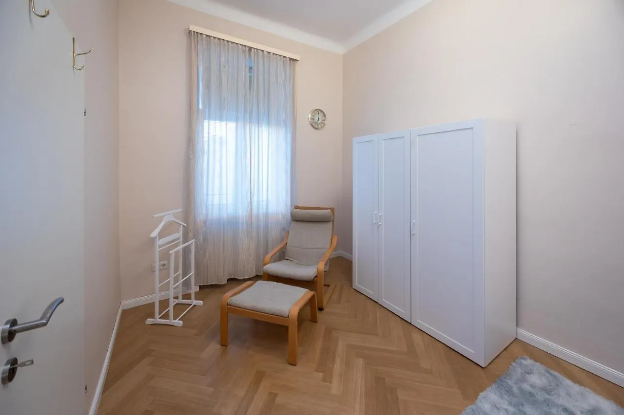 וינה Charming Apartment Near Prater