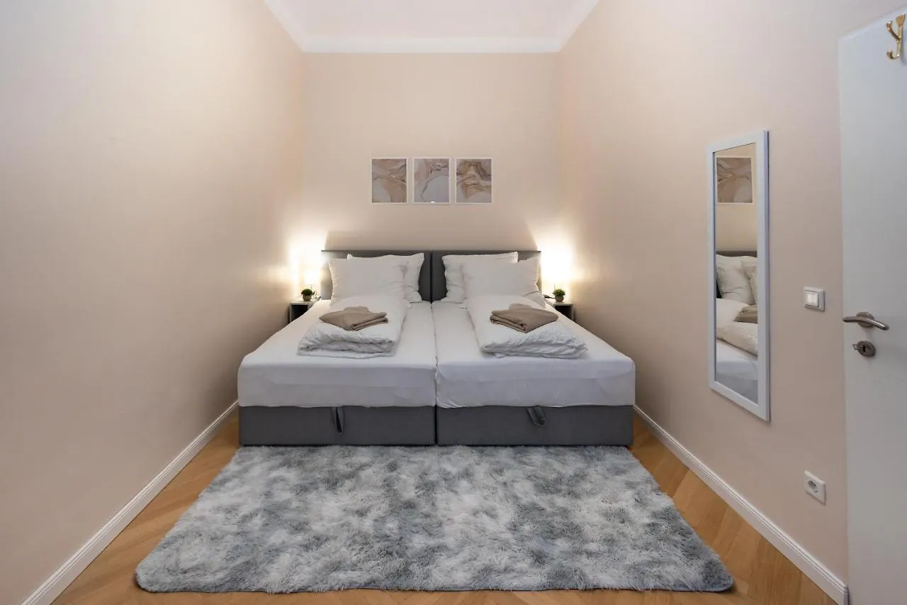 וינה Charming Apartment Near Prater 0*,  אוסטריה